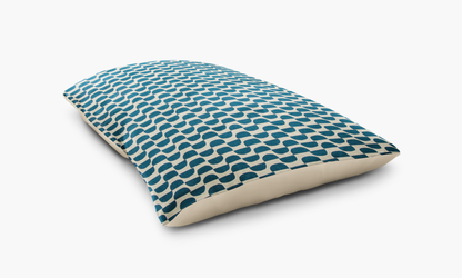 THE MILO TEAL DOG BED